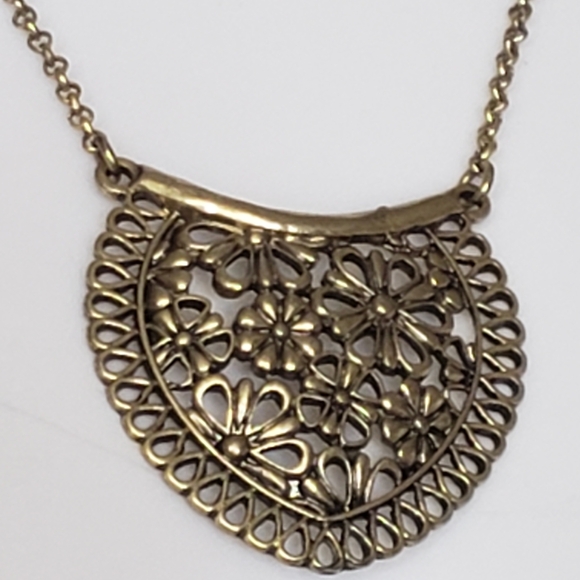 Elegant Antique Copper Heart Pendant Necklace. - Picture 2 of 10